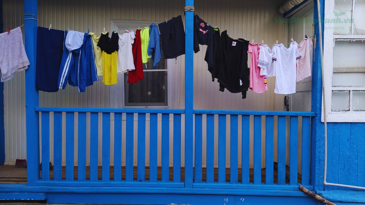 Mẹo giúp quần áo nhanh khô Mẹo giúp quần áo nhanh khô