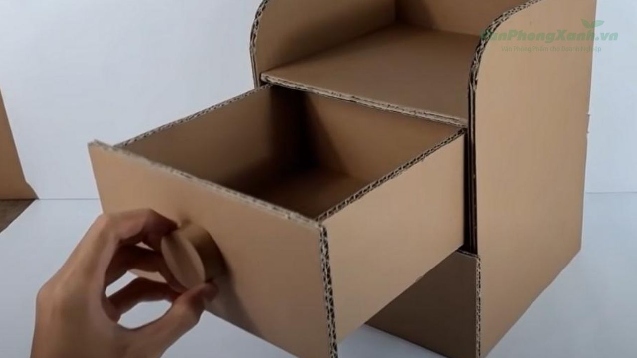 Những ý tưởng tái chế bìa cứng thành đồ trang trí độc đáo Những ý tưởng tái chế bìa cứng thành đồ trang trí độc đáo