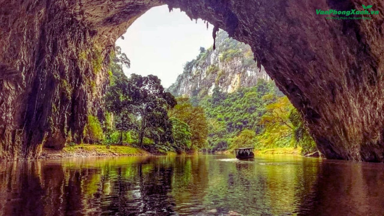 Động Puông – Kỳ quan thiên nhiên trong lòng núi