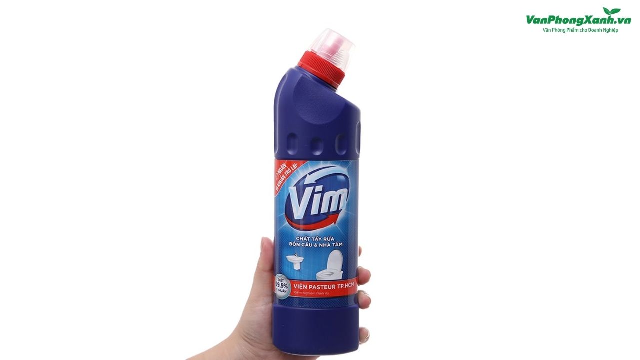 Nước tẩy rửa bồn cầu Vim có thực sự sạch? Review khả năng đánh bay vết bẩn và mùi hôi Nước tẩy rửa bồn cầu Vim có thực sự sạch? Review khả năng đánh bay vết bẩn và mùi hôi